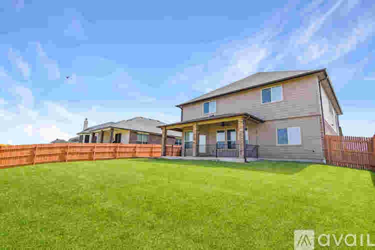 Temple House: 1114 Iron Glen Dr