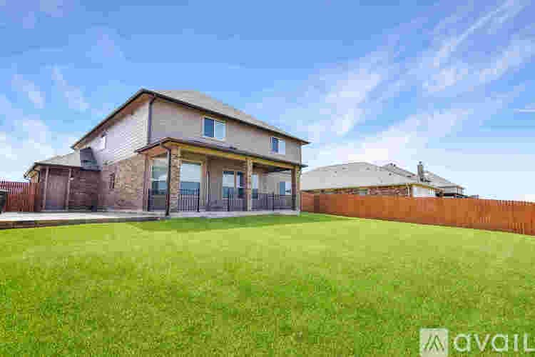 Temple House: 1114 Iron Glen Dr
