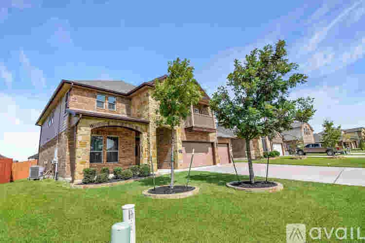Temple House: 1114 Iron Glen Dr
