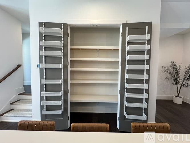 Atlanta Townhome: 1332 Booth Ave NW