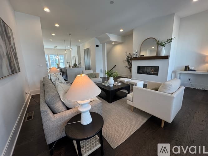 Atlanta Townhome: 1332 Booth Ave NW