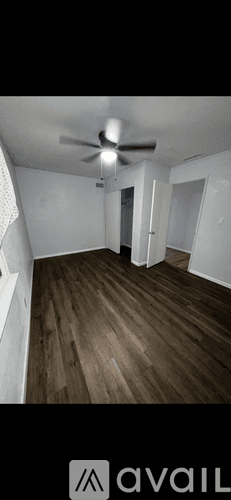 Fresno Apartment: 1438 W Clinton Ave