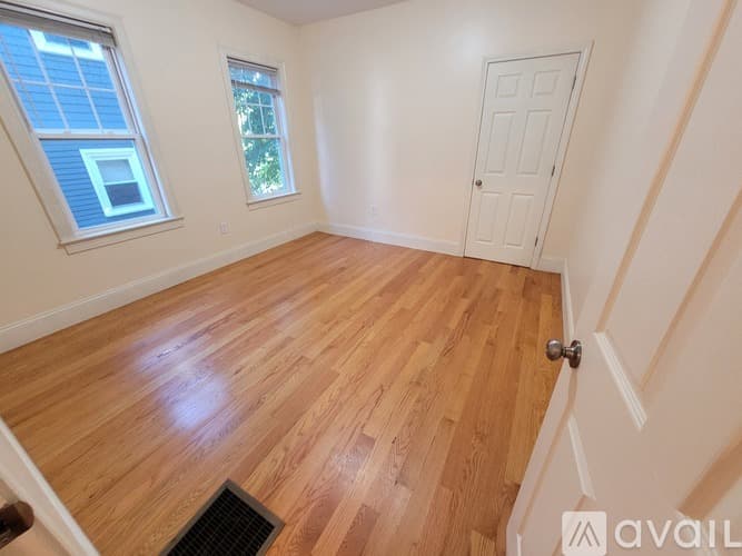 Boston Townhome: 74 Brooks Street