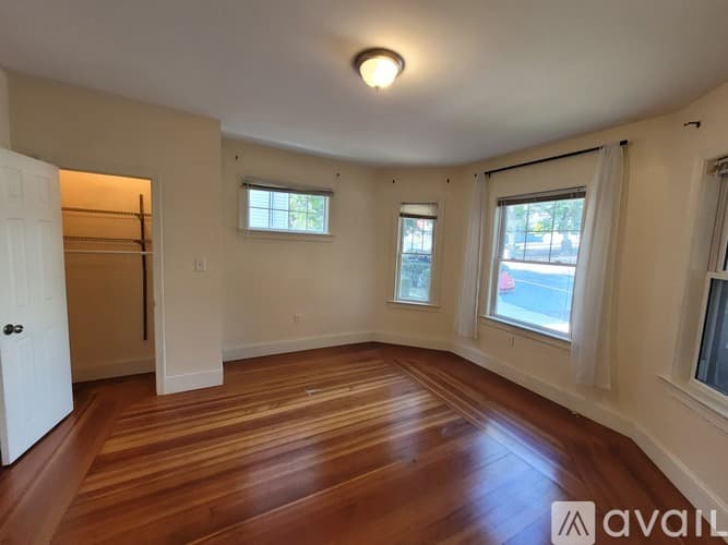 Boston Townhome: 74 Brooks Street