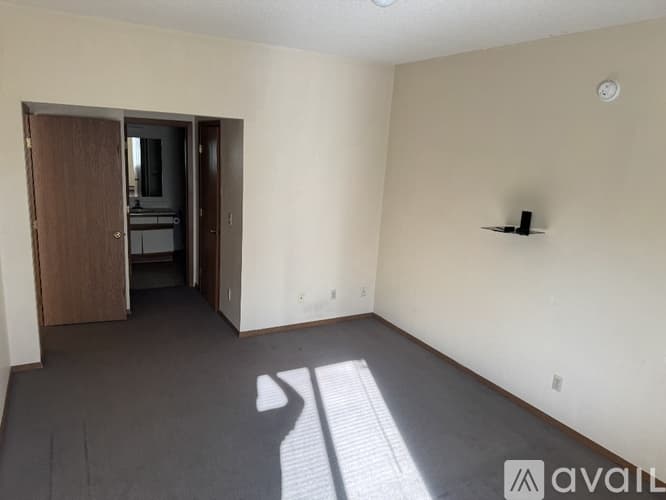 St. Cloud Apartment: 1120 9th Ave S