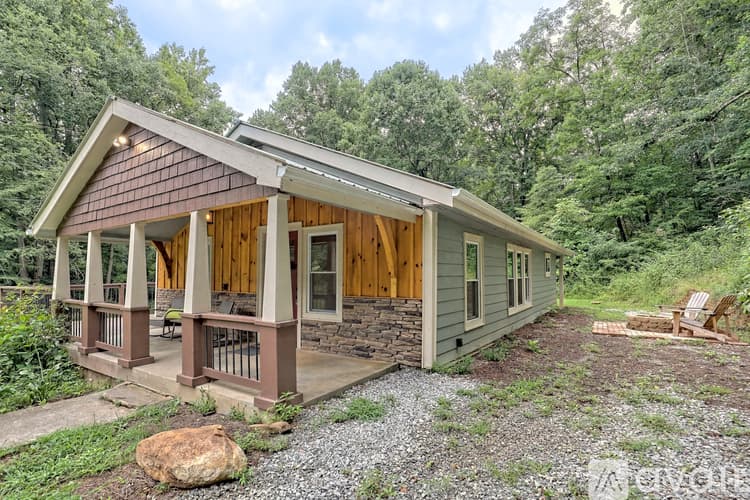 Rabun Gap House: 243 Ov Justus Rd