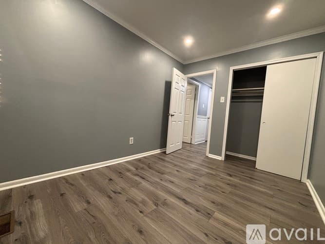 Philadelphia Apartment: 10044 Verree Rd