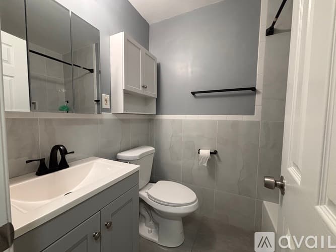 Philadelphia Apartment: 10044 Verree Rd