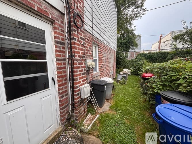 Philadelphia Apartment: 10044 Verree Rd