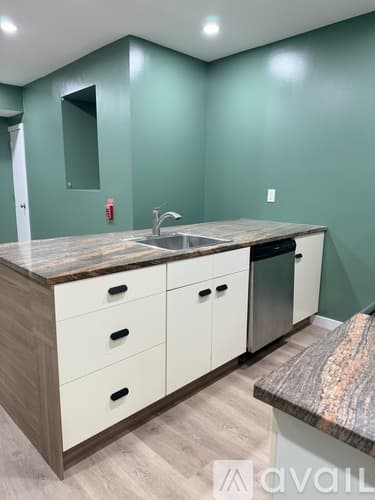 Philadelphia Apartment: 1324 North 15th Street