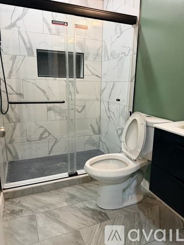 Philadelphia Apartment: 1324 North 15th Street