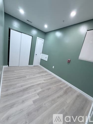 Philadelphia Apartment: 1324 North 15th Street
