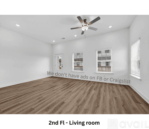 Perry Townhome: 113 Billboard Ave