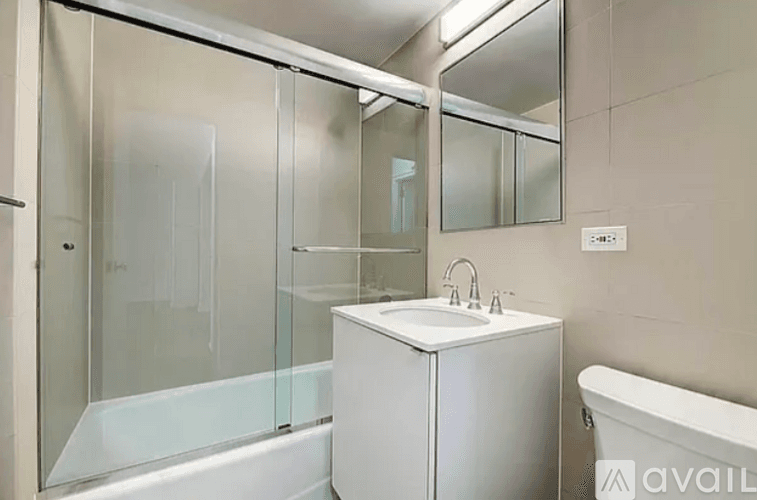 New York Apartment: 151 W 15th St