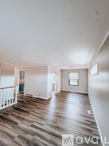 Oswego House: 6 Marlin Drive