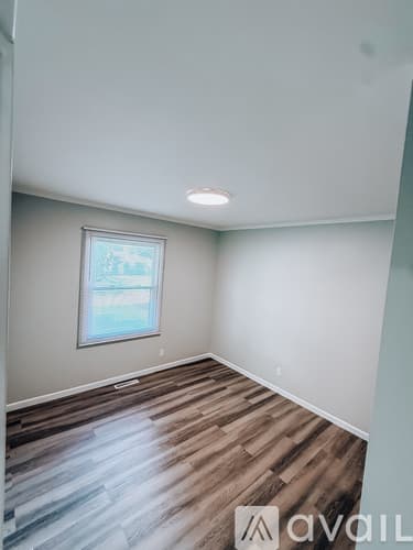 Oswego House: 6 Marlin Drive
