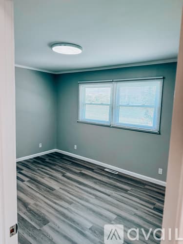 Oswego House: 6 Marlin Drive