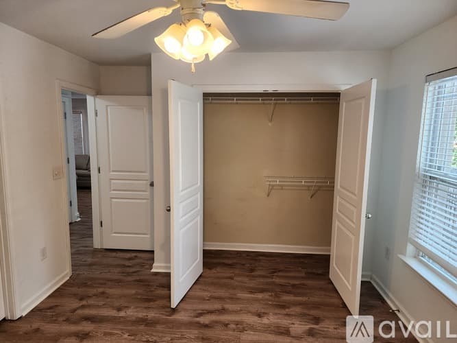 Athens Condo: 490 South Barnett Shoals Road