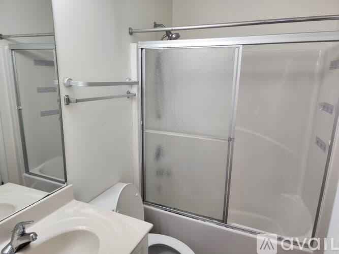 Athens Condo: 490 South Barnett Shoals Road