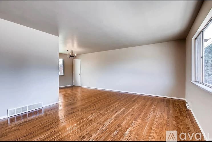 Colorado Springs House: 2223 Northglen Dr