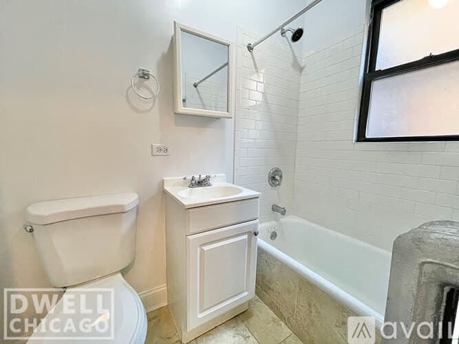 Chicago Apartment: 2651 N Spaulding Ave