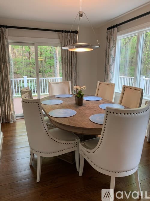 Chadds Ford House: 1470 Smithbridge Road