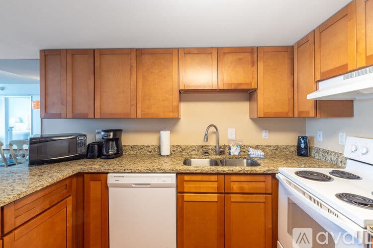 Ocean City Condo: 302 W 32nd St