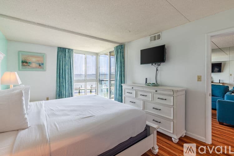 Ocean City Condo: 302 W 32nd St