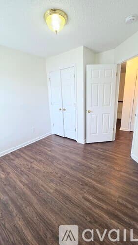 Clayton Townhome: 105 Wimbledon Ct
