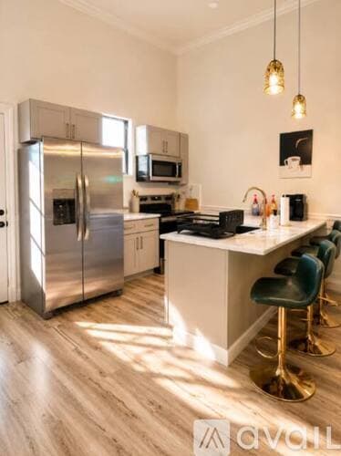 St. Petersburg Apartment: 4511 13 Th Ave S