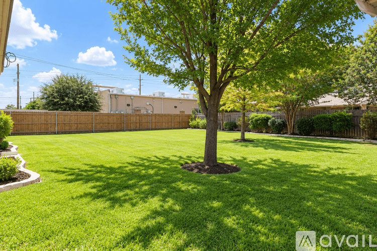 Temple House: 112 Tiger Cir