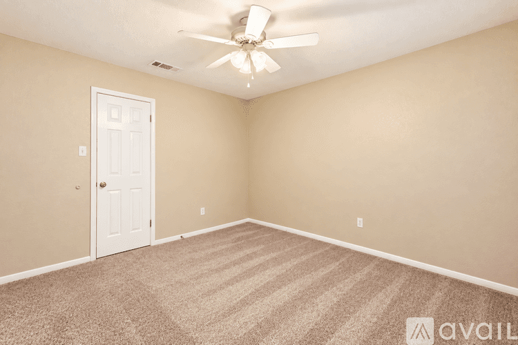 Temple House: 112 Tiger Cir