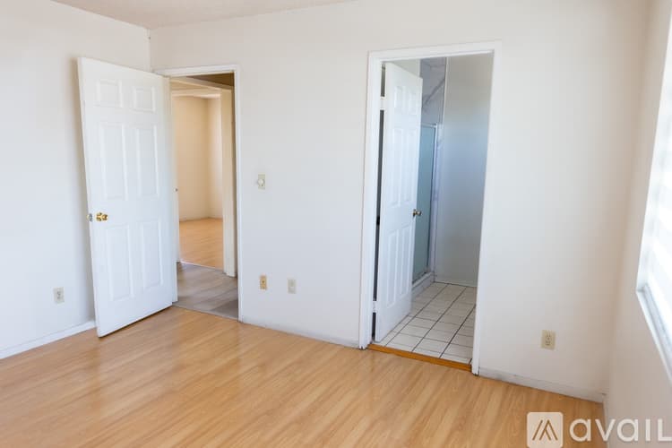 Montebello House: 220 North 6th Street