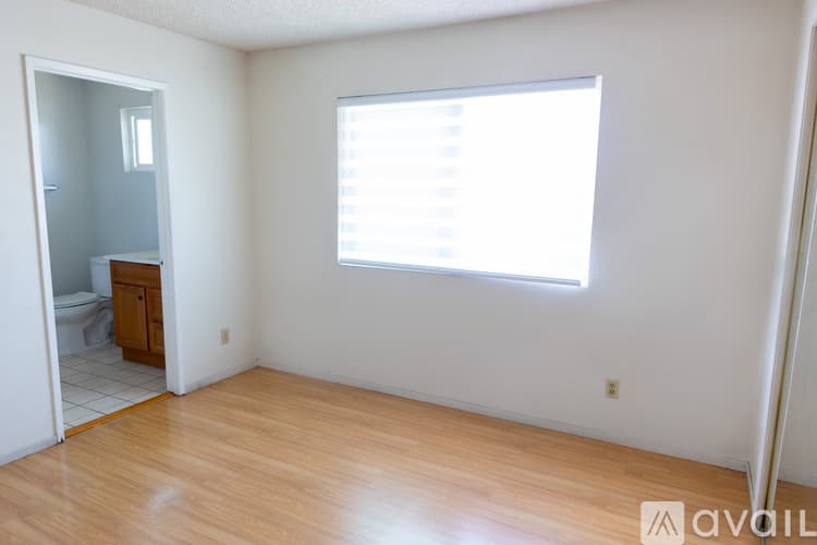 Montebello House: 220 North 6th Street