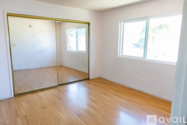Montebello House: 220 North 6th Street