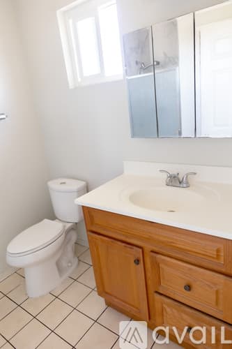 Montebello House: 220 North 6th Street