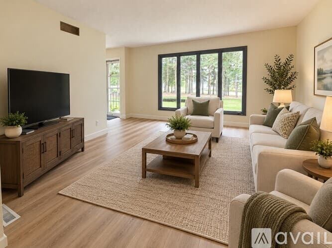 Madison Lake House: 6116 Shamrock Drive