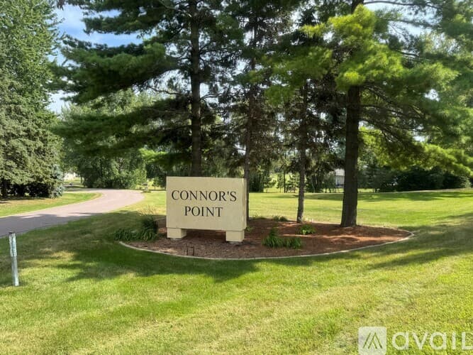 Madison Lake House: 6116 Shamrock Drive