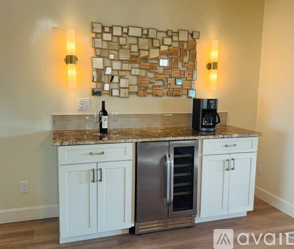 Madison Lake House: 6116 Shamrock Drive