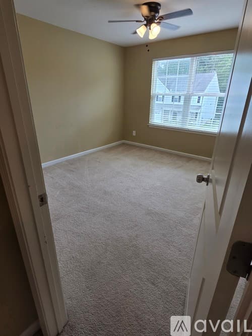 Raleigh House: 2901 Filbert Street