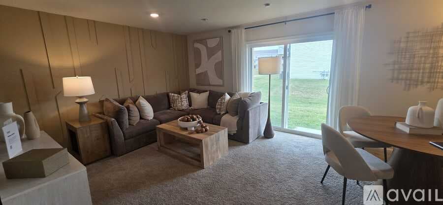 Berlin Townhome: 190 Sandy Ridge Road
