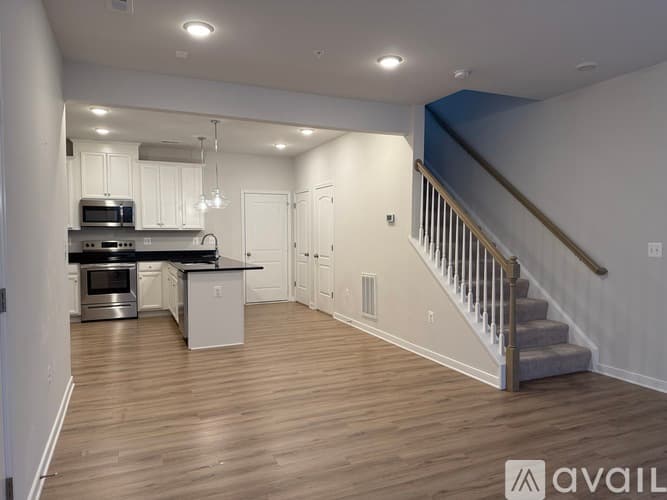 Richmond Condo: 5922 Whitehurst Lane