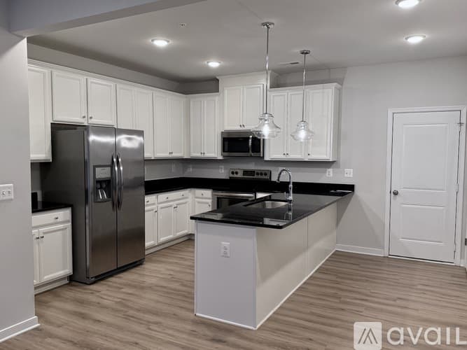 Richmond Condo: 5922 Whitehurst Lane