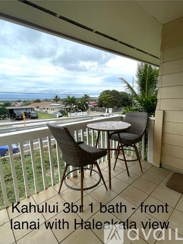 Kahului House: 606 Onehee Ave