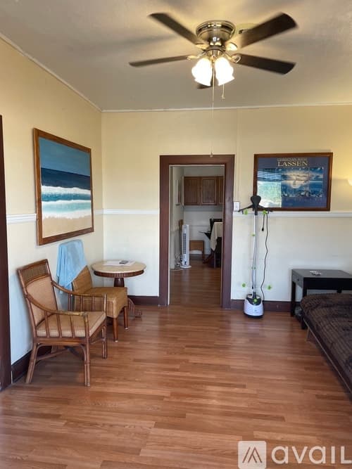 Kahului House: 606 Onehee Ave
