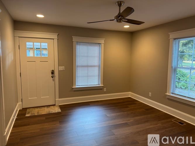Anderson Apartment: 1001 S Fant St