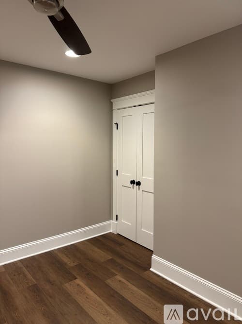 Anderson Apartment: 1001 S Fant St
