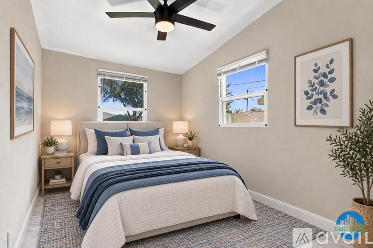 Tampa House: 3034 N 39th St