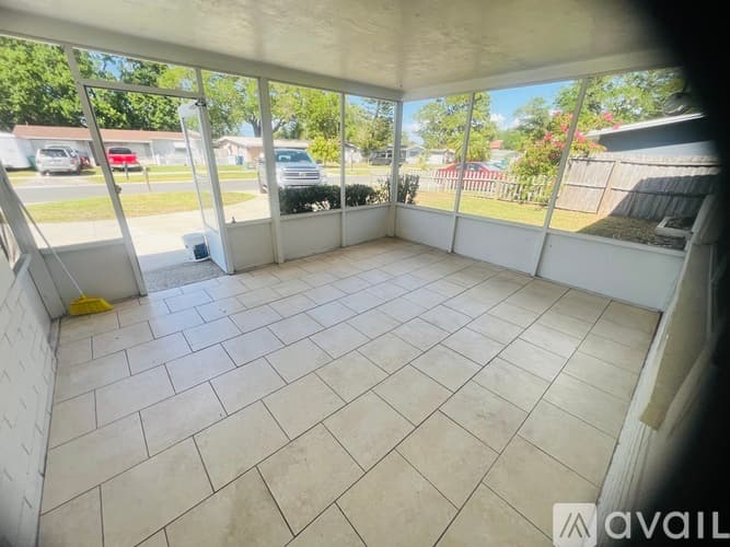 Seminole House: 10180 62nd Terrace N