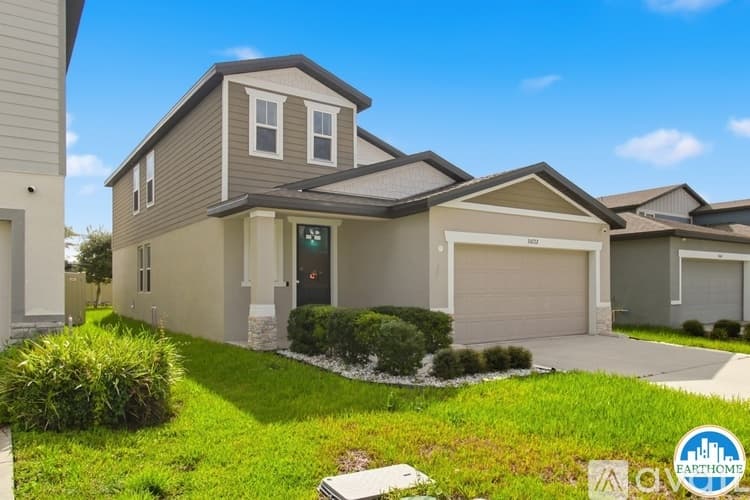 Zephyrhills House: 34772 Telluride Ln